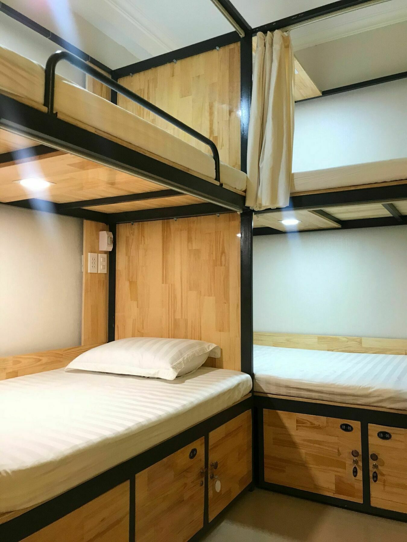 The Lily Hostel & Coffee Хошимин Экстерьер фото